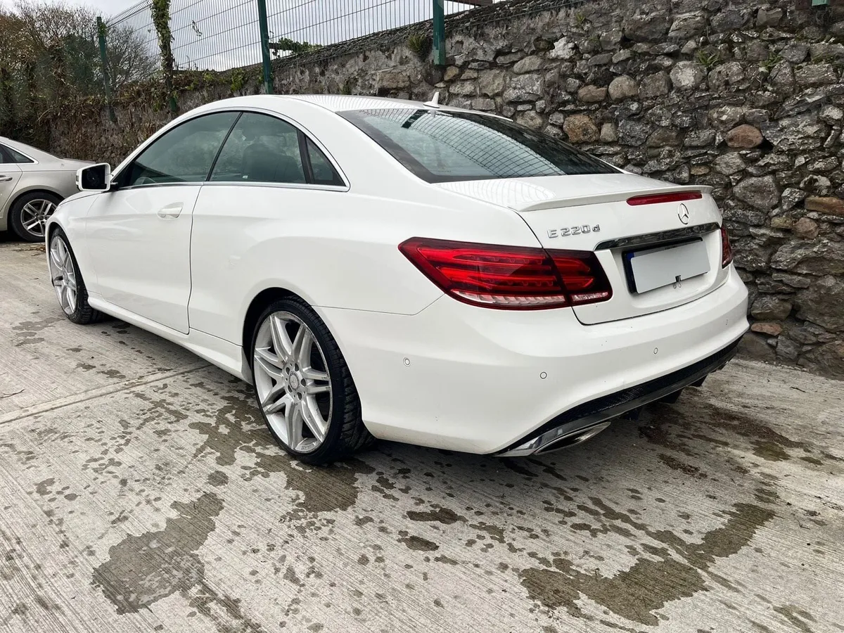 162, MERCEDES E220 AMG LINE EDITION - Image 4