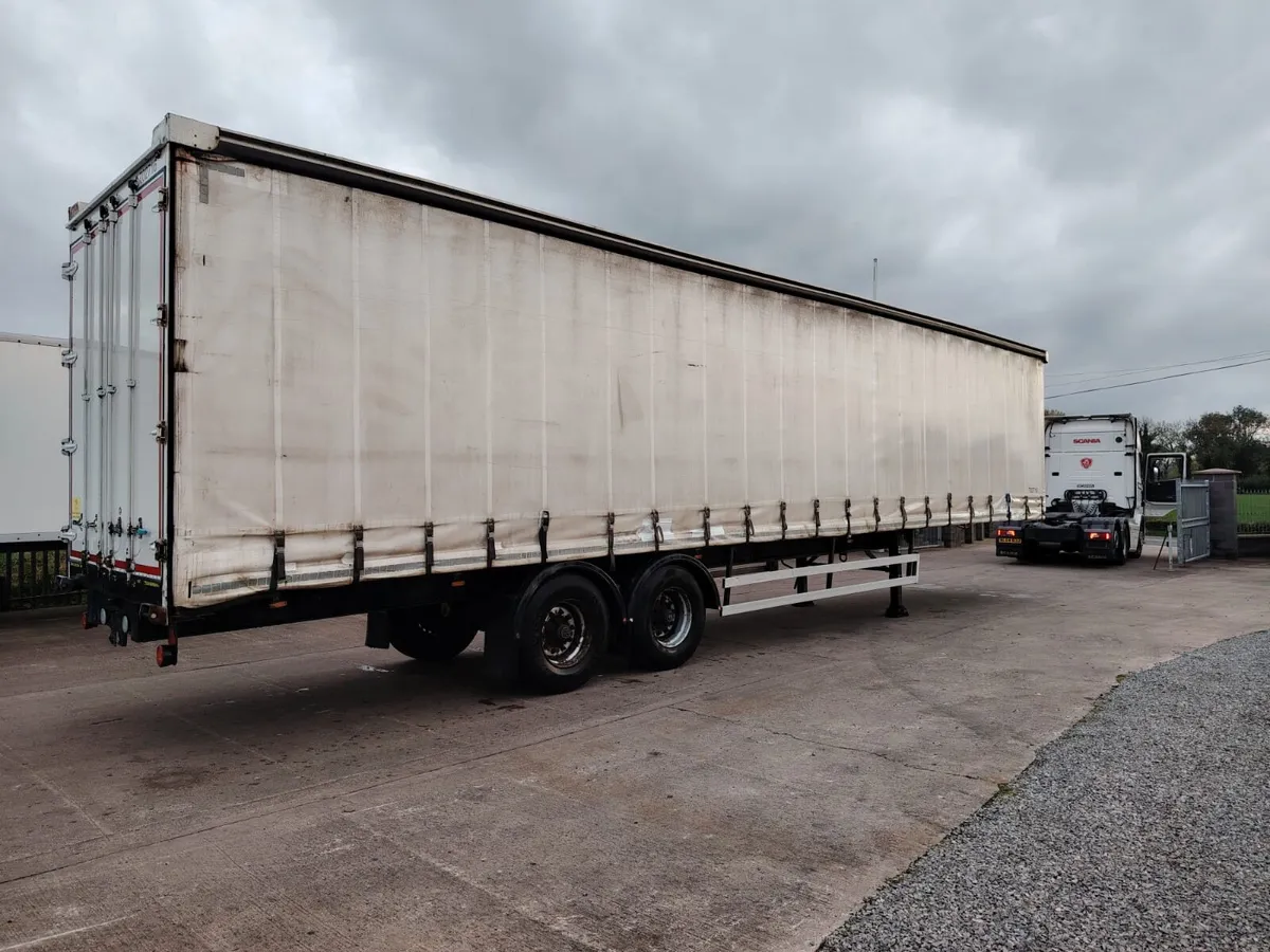 2017 Curtainsider trailer 13.6 Drum Brakes Dunbar - Image 2