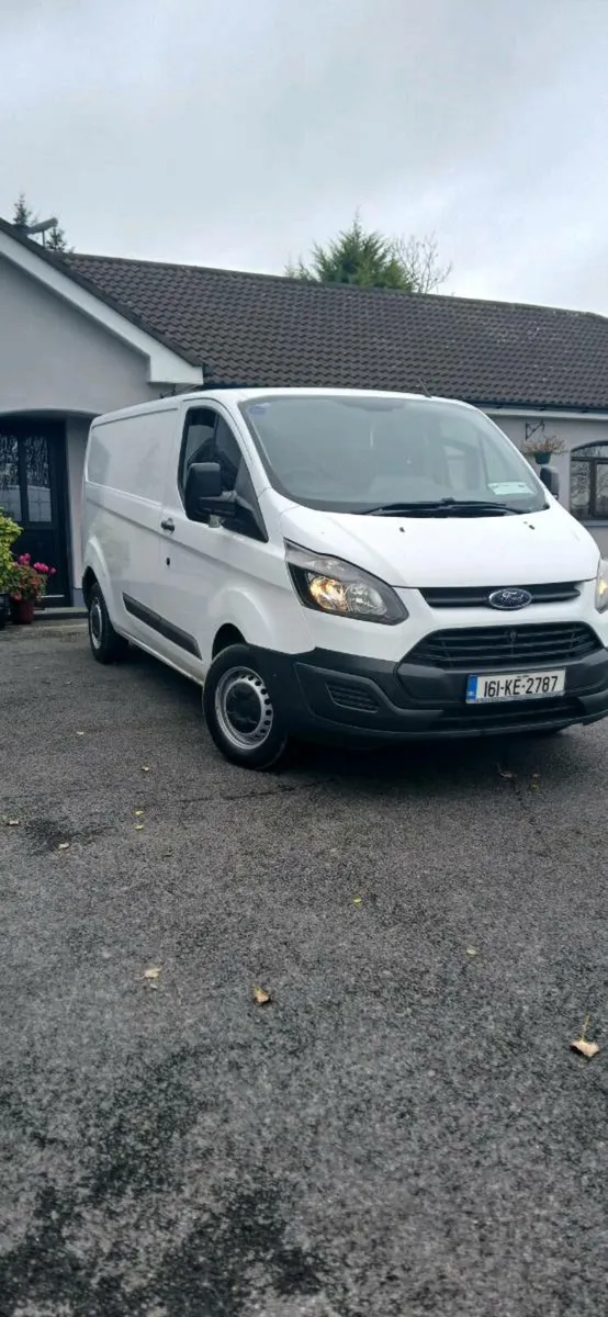 Ford Transit Custom - Image 1