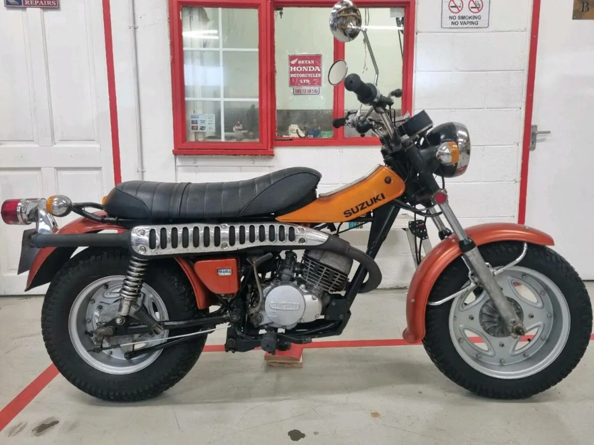 Suzuki RV 125  (Van Van) - Image 1