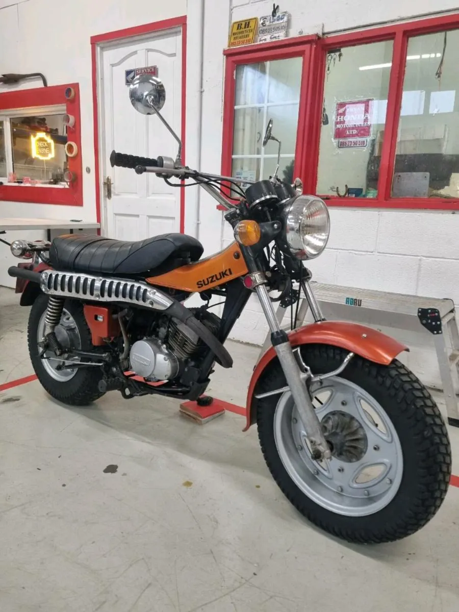 Suzuki RV 125  (Van Van) - Image 3