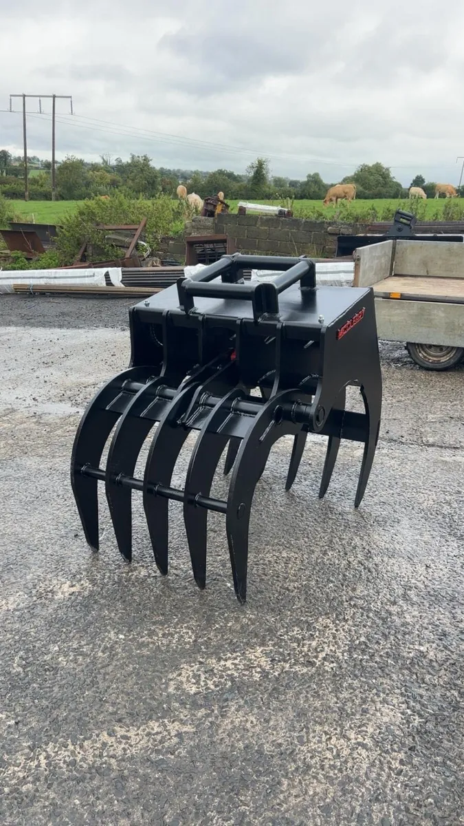 Mccleary Hardox log grabs - Image 1