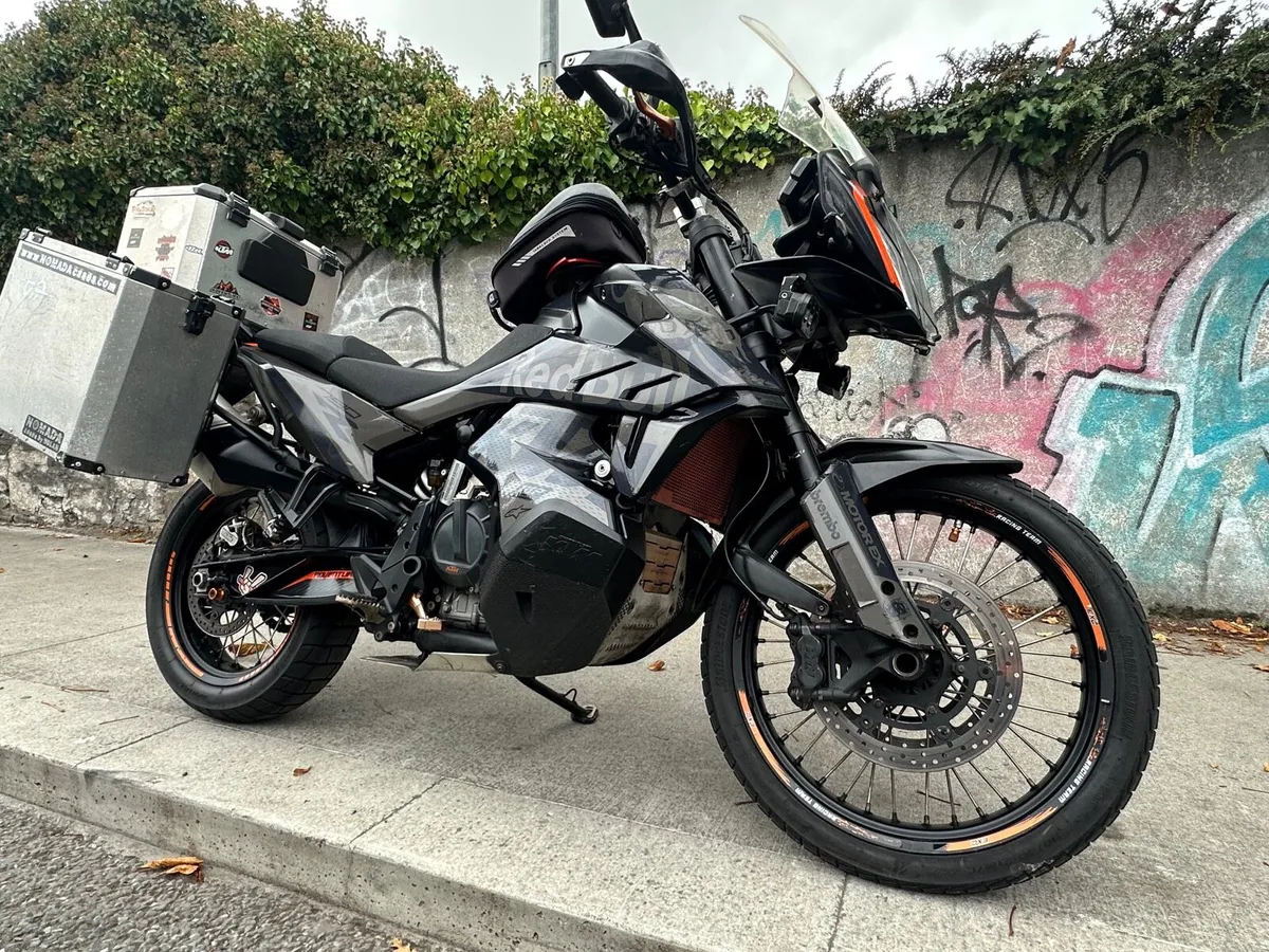 Ktm 790 - Image 2