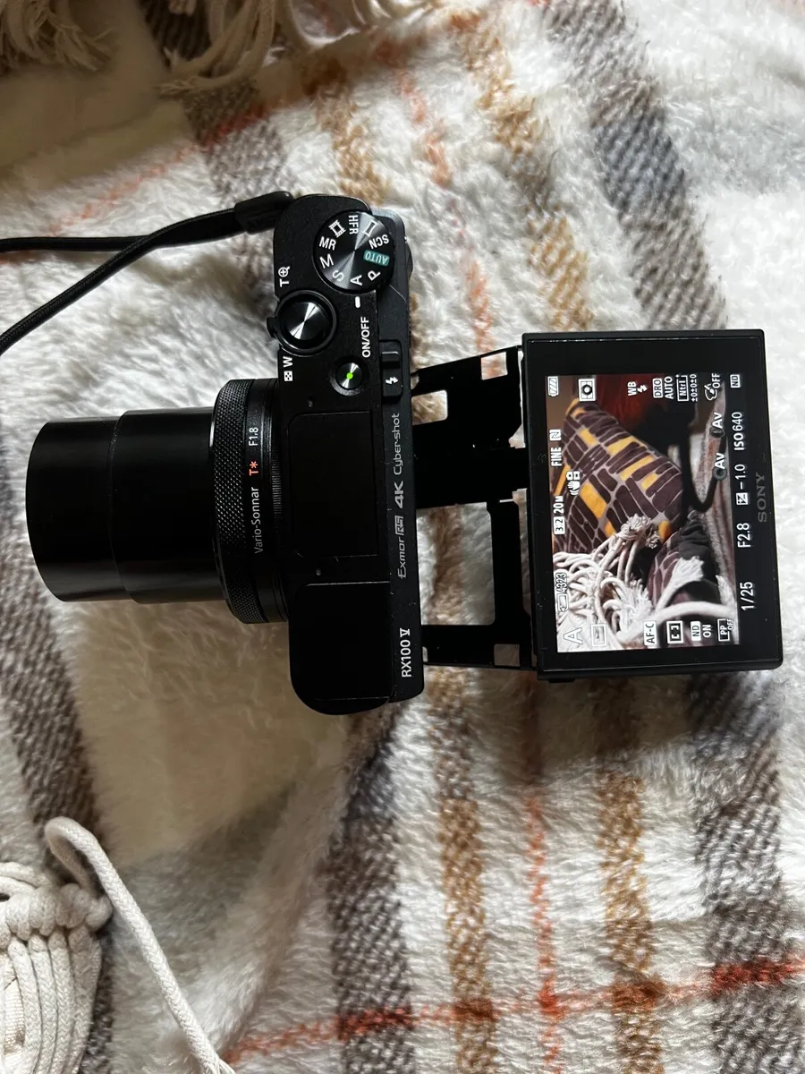 Sony  xr100v - Image 4