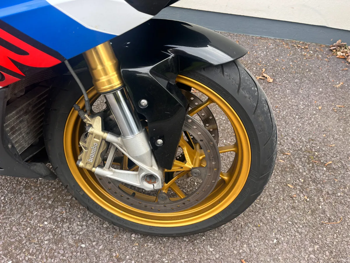 BMW S 1000 RR 2015 - Image 2