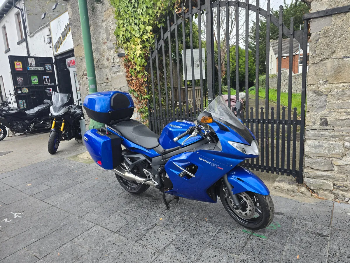 2016 TRIUMPH SPRINT 1050 GT SE MOTO4U - Image 3