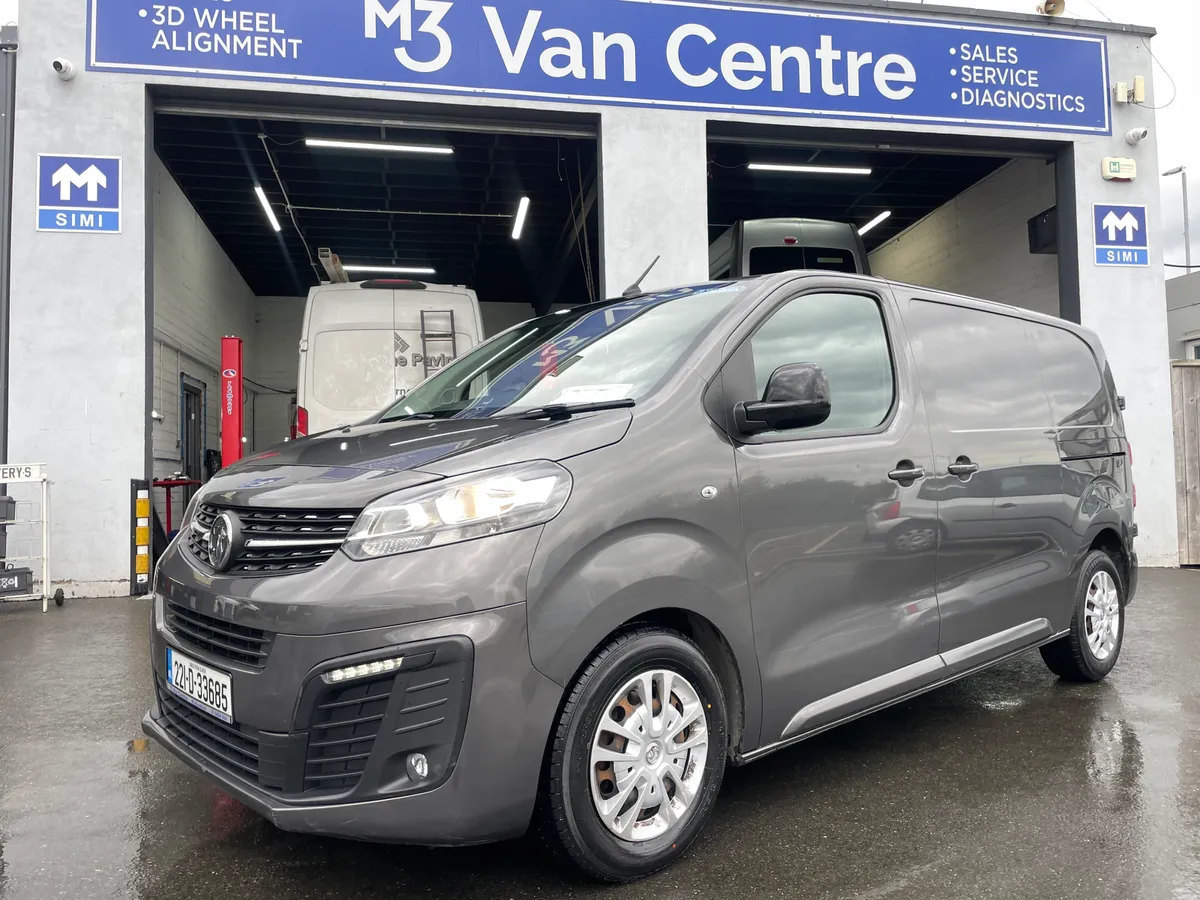 2022 VAUXHALL VIVARO F2700 PRO S/S 6DR - Image 1