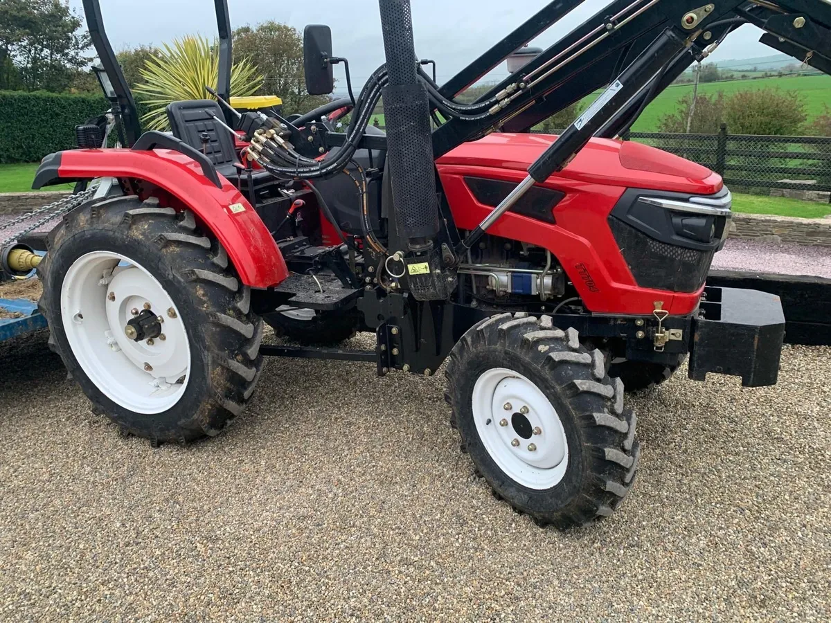 Compact tractor 4wd 70hp - Image 2