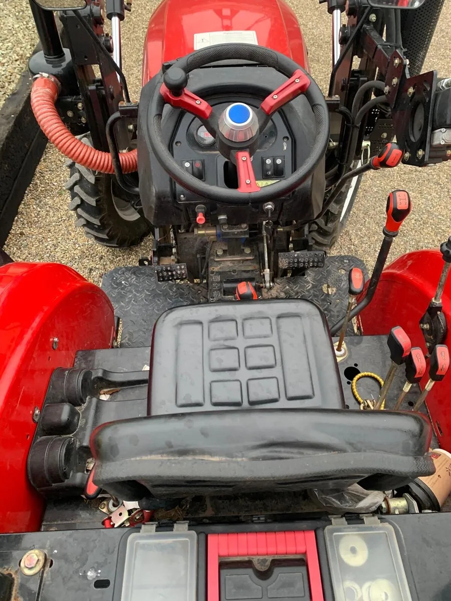 Compact tractor 4wd 70hp - Image 4