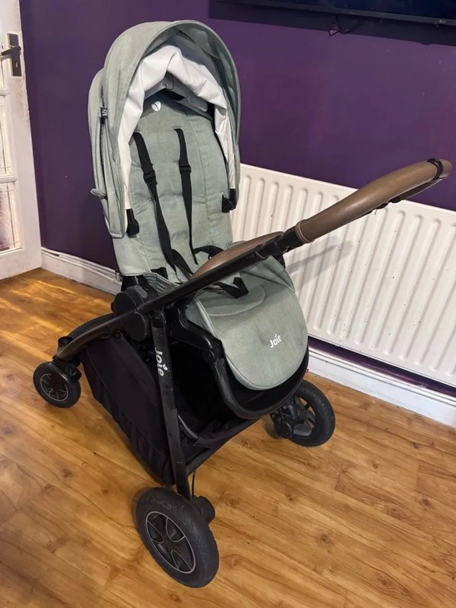 Joie push chair up to 22kg - Image 2