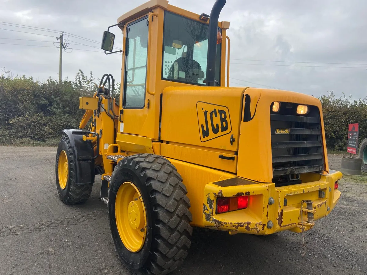 JCB 411 Loading Shovel - Image 3