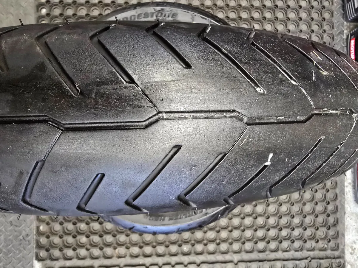 HONDA VTX1800 TYRE SET PART WORN - Image 1