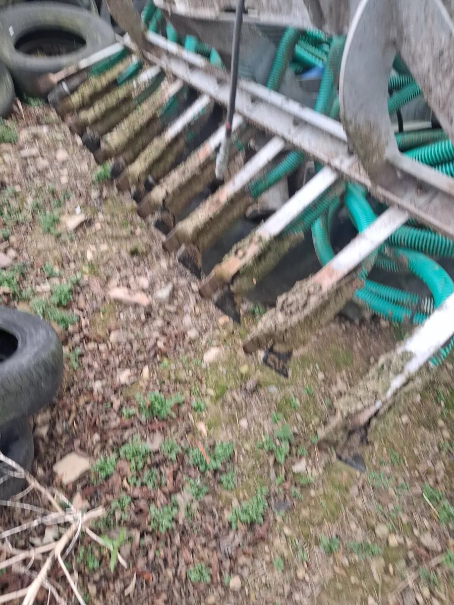 Trailing shoe - Image 3