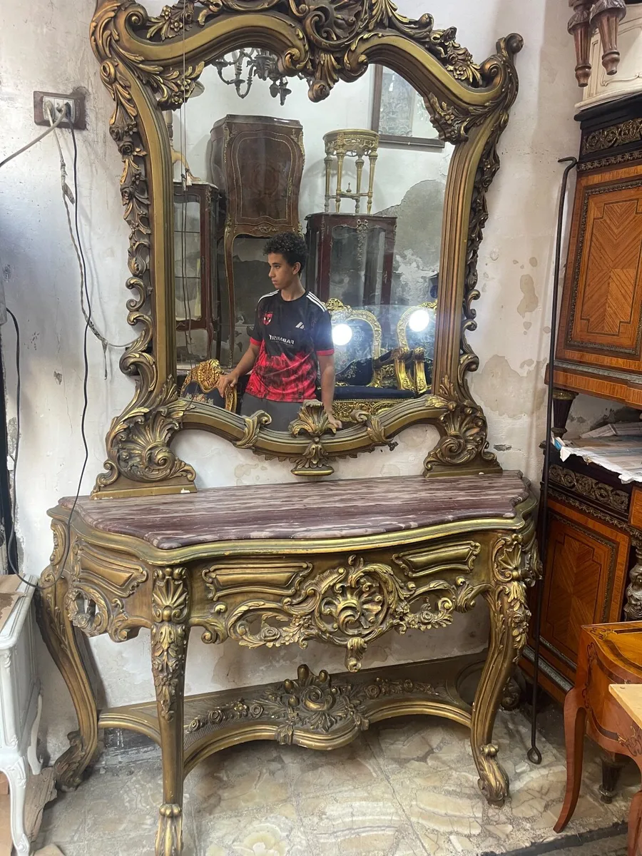 Antique and old console tables - Image 2