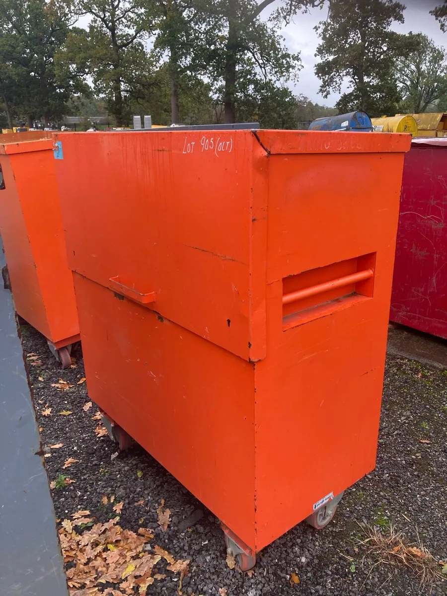 4/4/2ft Lock boxes - Image 4