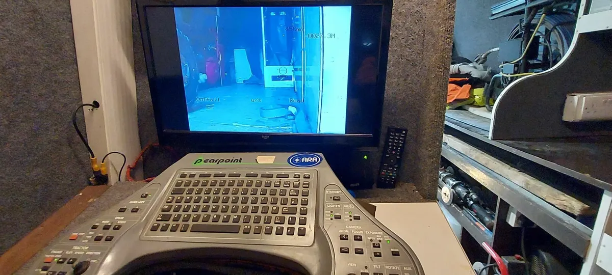 Sewer rehabilitation vehicle - Image 4