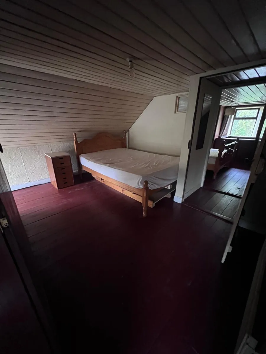 Cottage for sale - Image 4