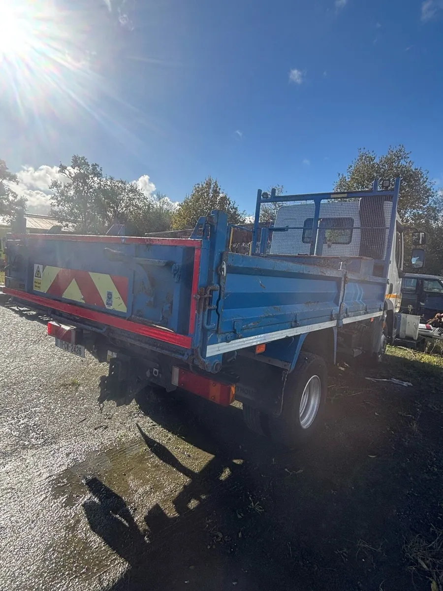 Daf 7.5 ton tipper - Image 3