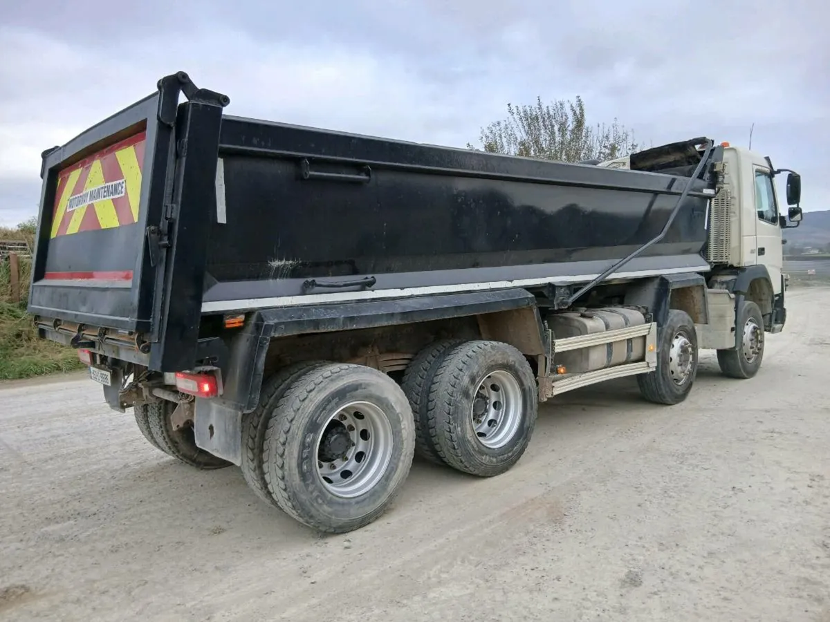 Volvo fmx 410 Tipper - Image 4