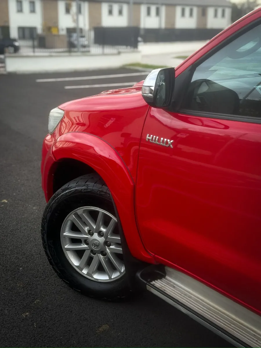 Toyota Hilux 2016 - Image 4