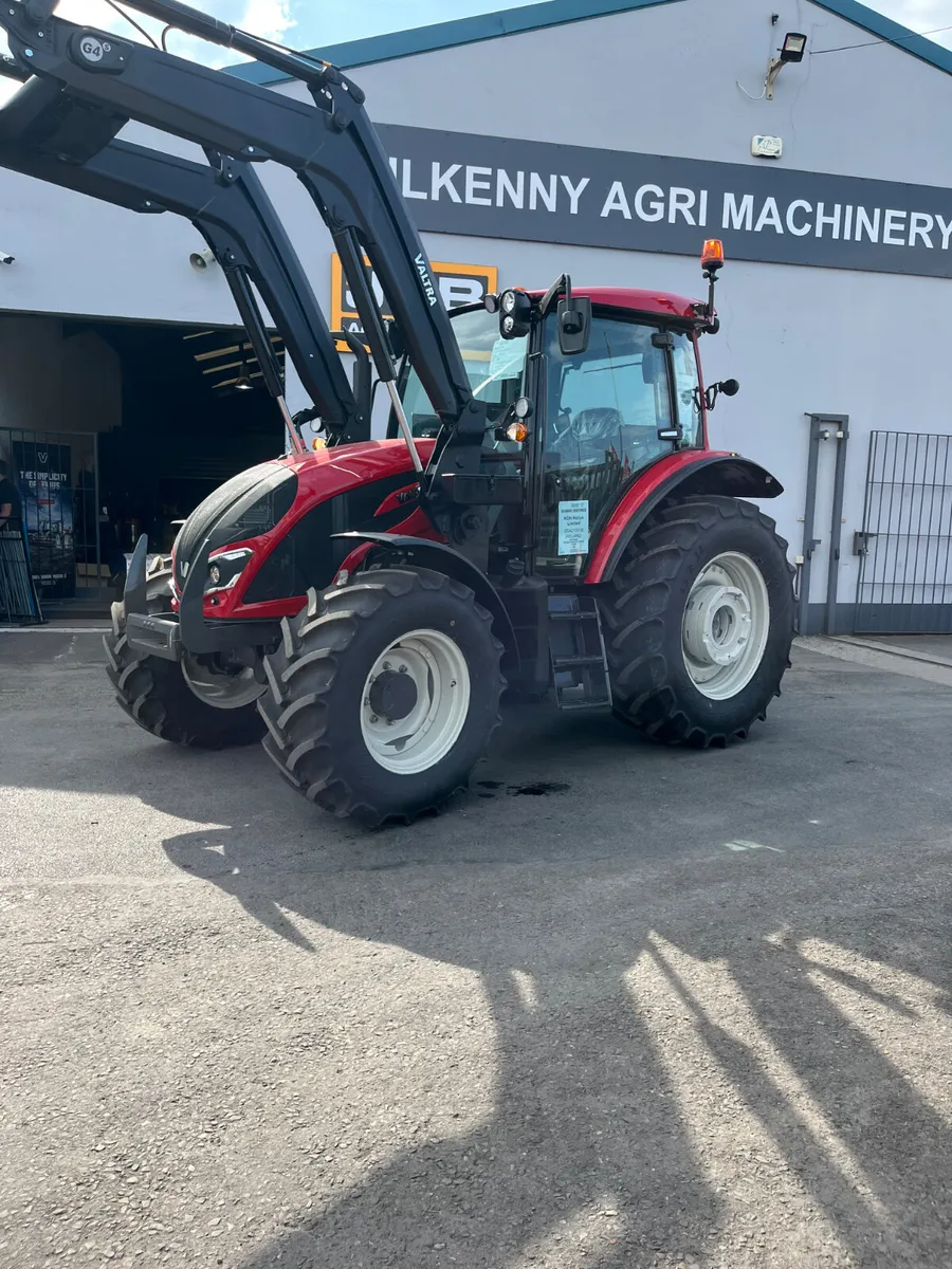 New Valtra A115 + loader - Image 2