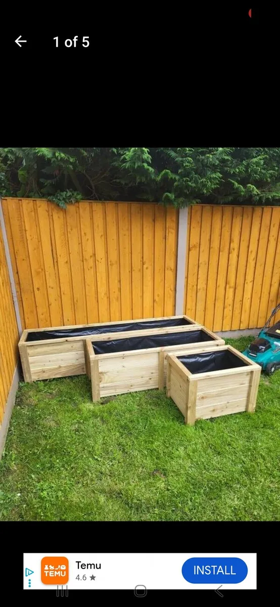 Large wooden planters - Image 1
