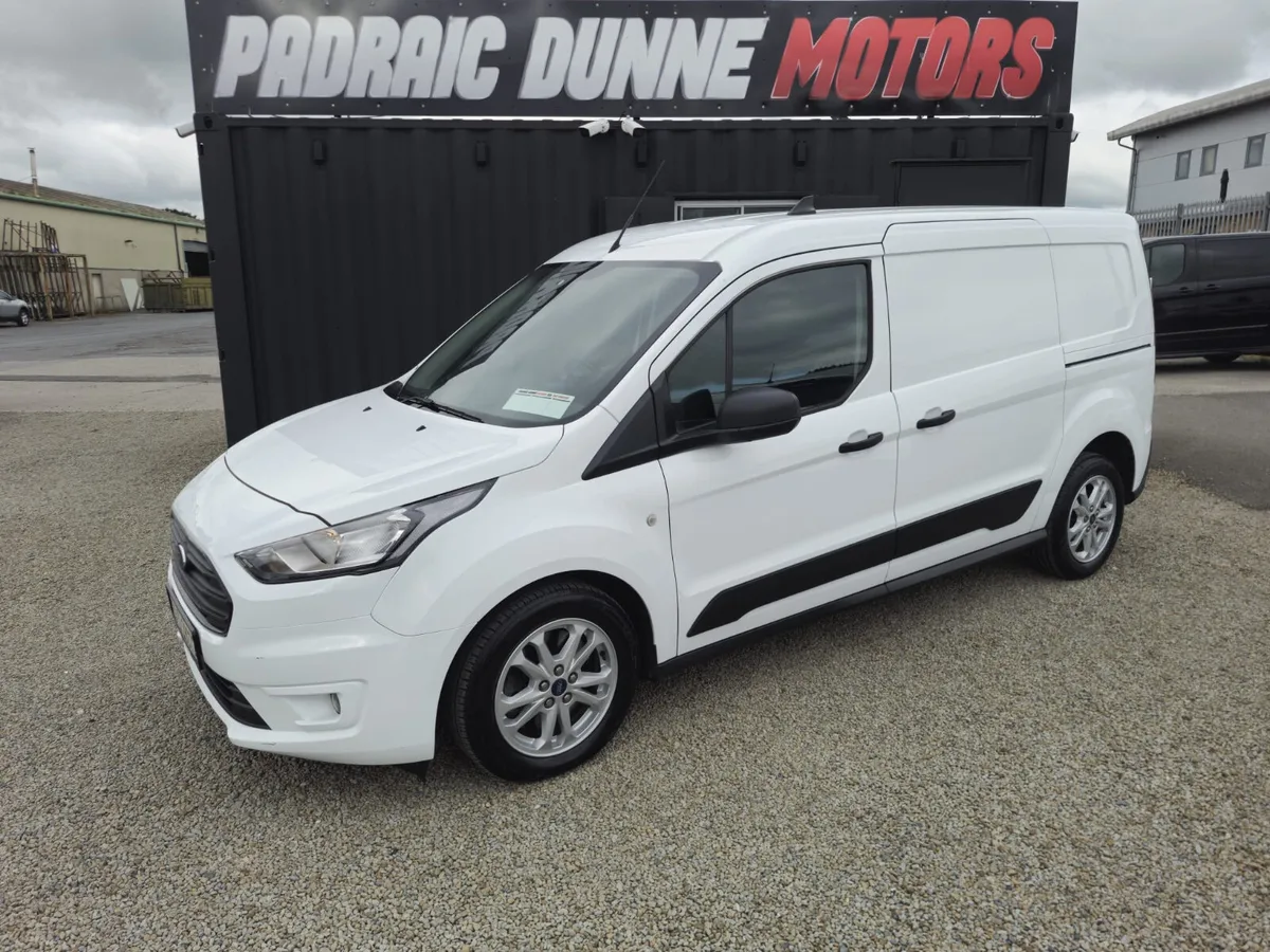 231 Ford Transit Connect LWB TREND AUTOMATIC - Image 1