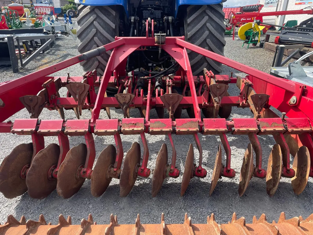 Tulip Vario 3 Metre Stubble Cultivator - Image 3