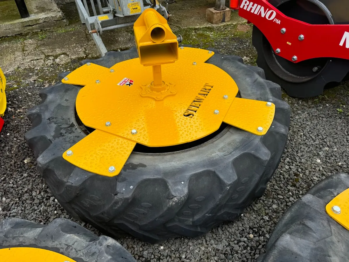 New Stewart 38" Tyre Silage Pusher - Image 3