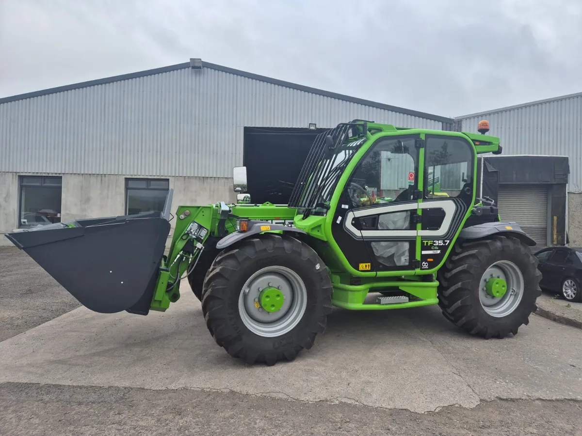 Merlo 35.7 CS telehandler - Image 1