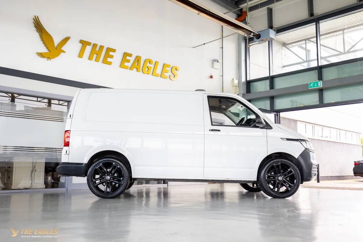 Volkswagen Transporter T32 STARTLINE - Image 3