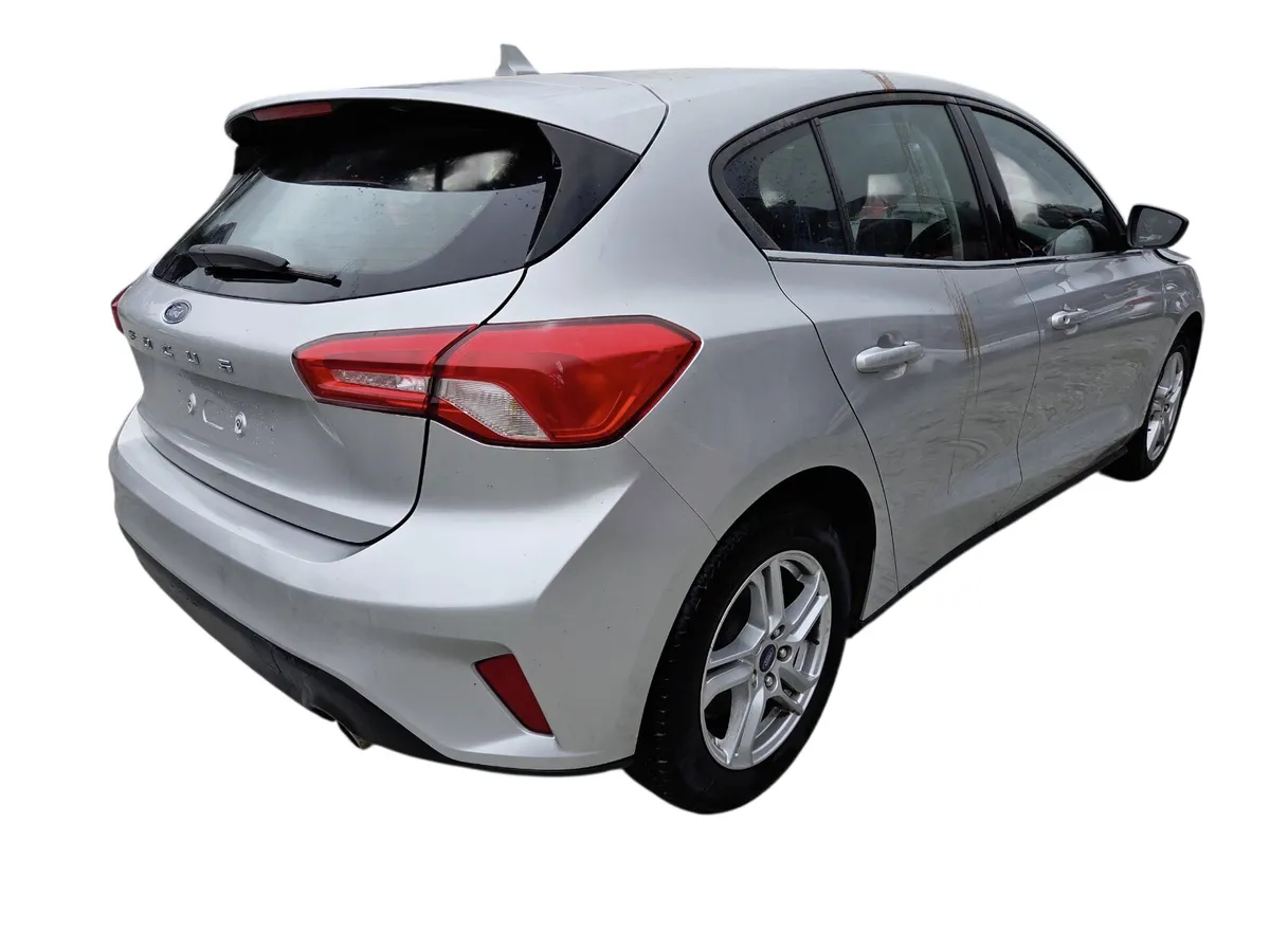 2020 FORD FOCUS Breaking/Dismantling - Image 3