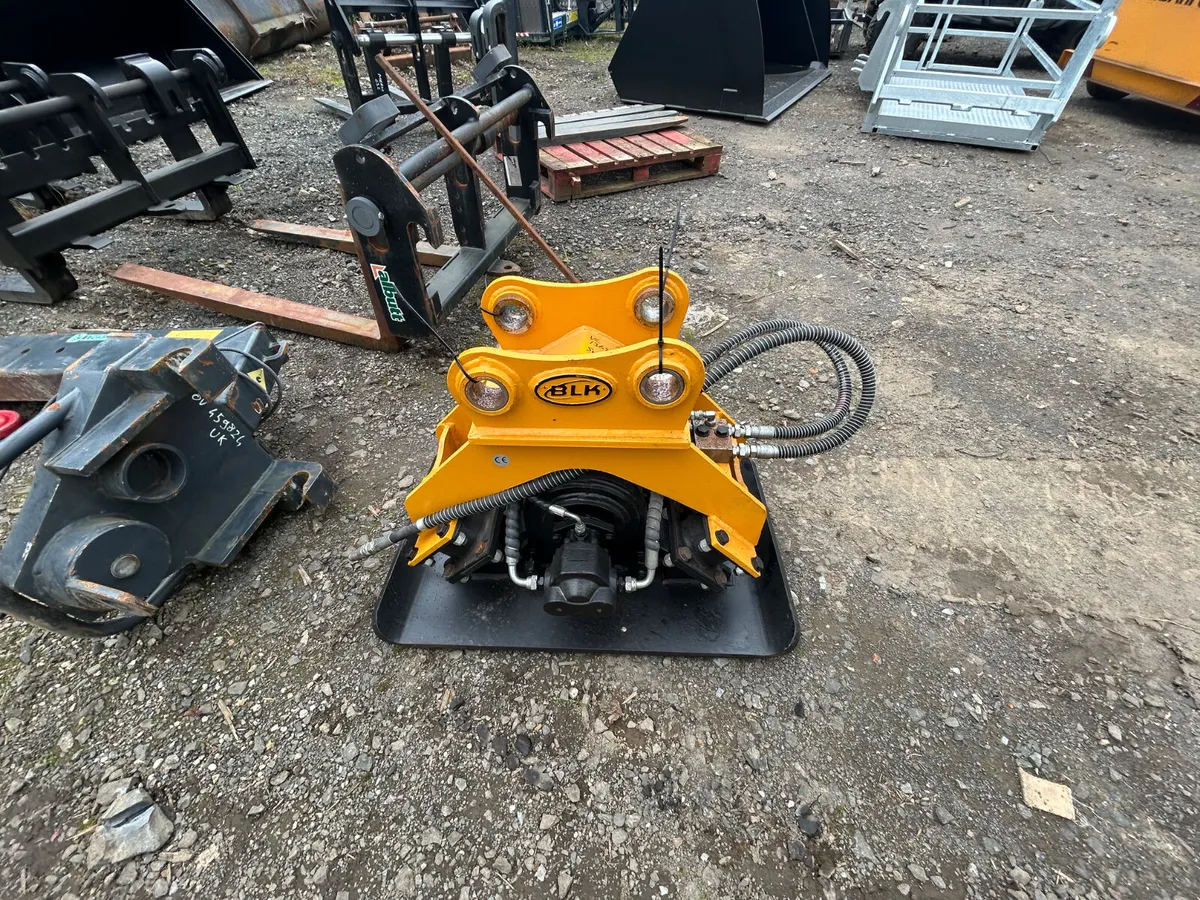 New Compactor plate - Image 1