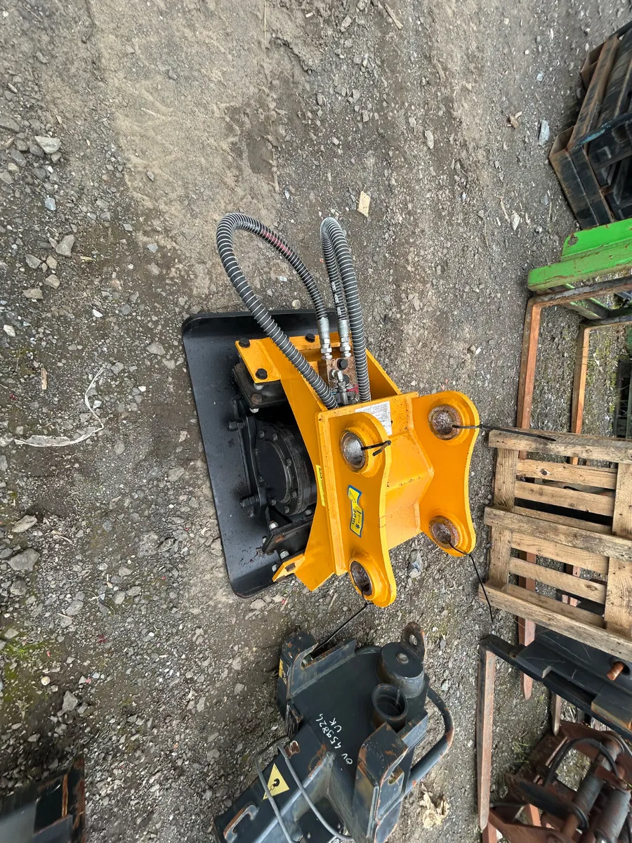 New Compactor plate - Image 2