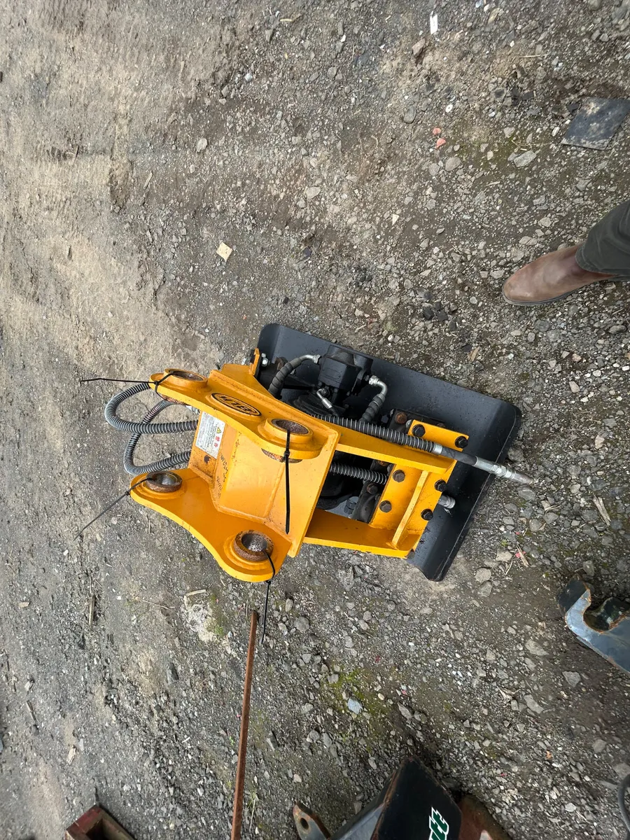 New Compactor plate - Image 3