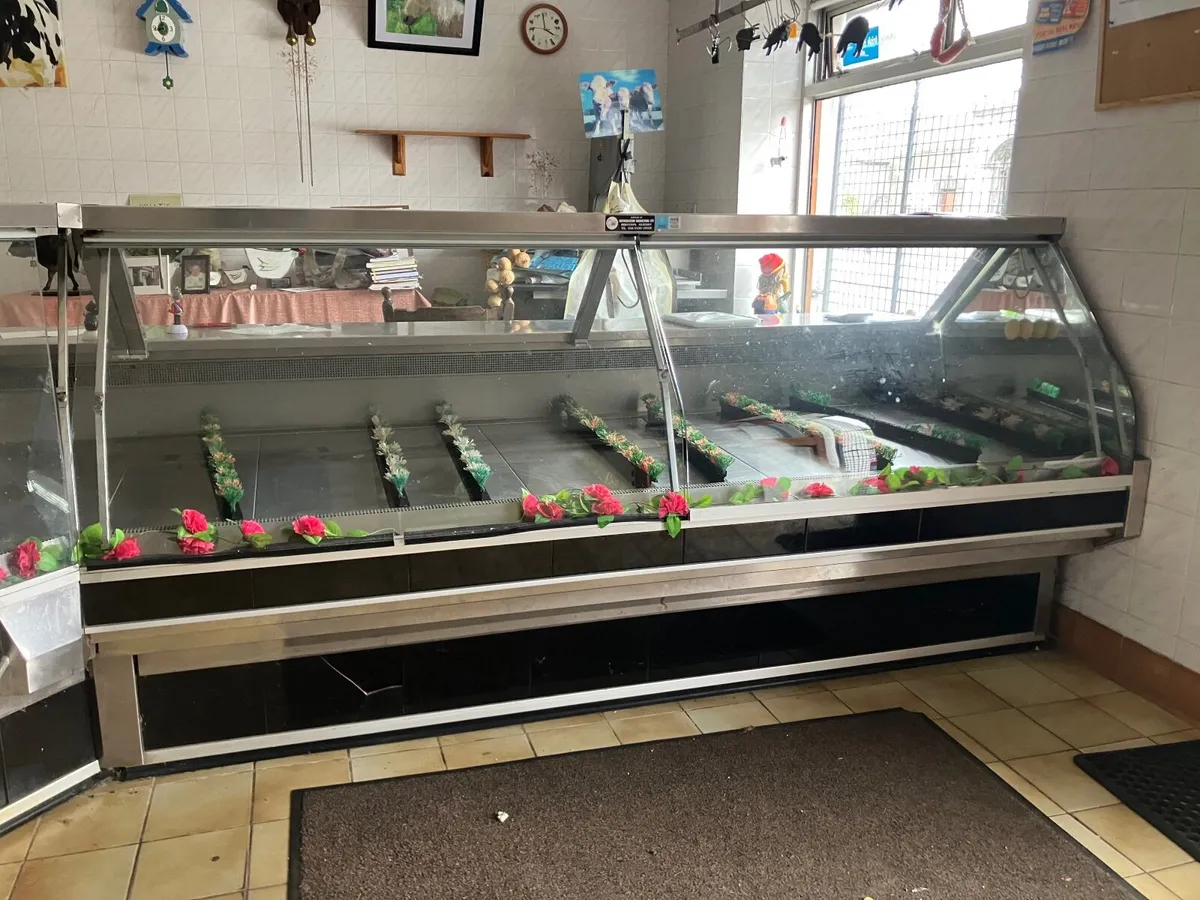 Butcher equipment - Image 1