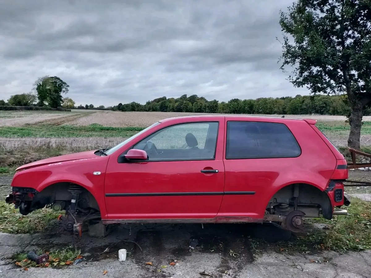 2002 Golf 1996 and Honda civic parts euro - Image 1