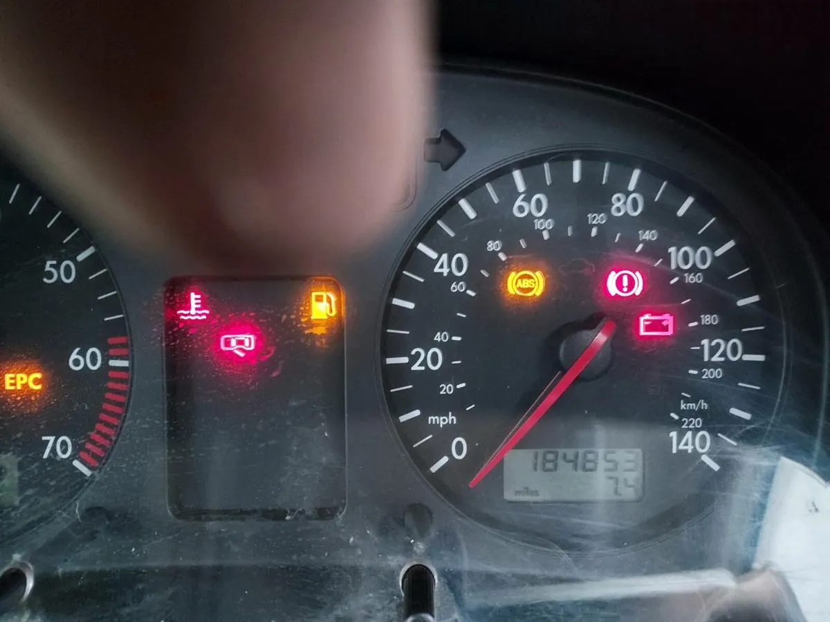 2002 Golf 1996 and Honda civic parts euro - Image 3