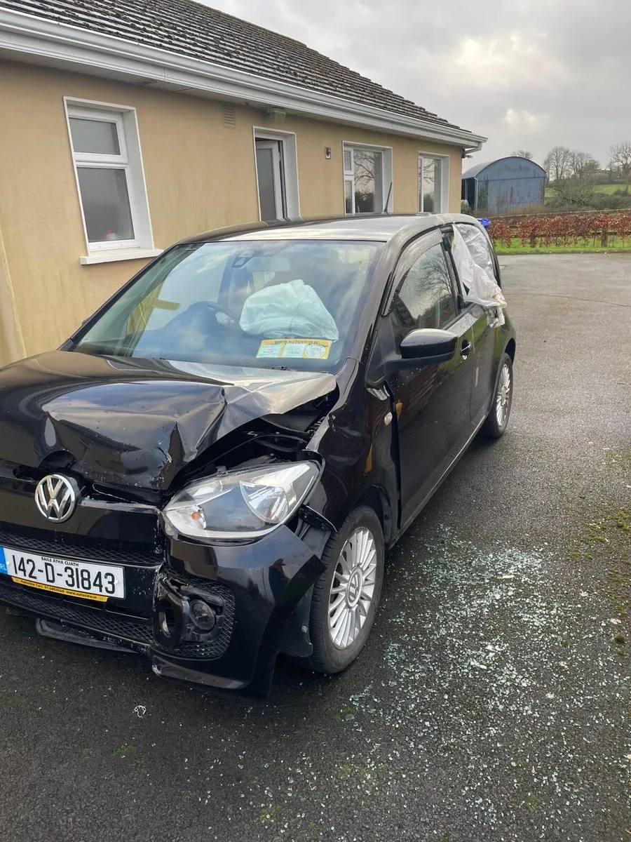 ALL CRASHED/DAMAGED VEHICLES WANTED - Image 4