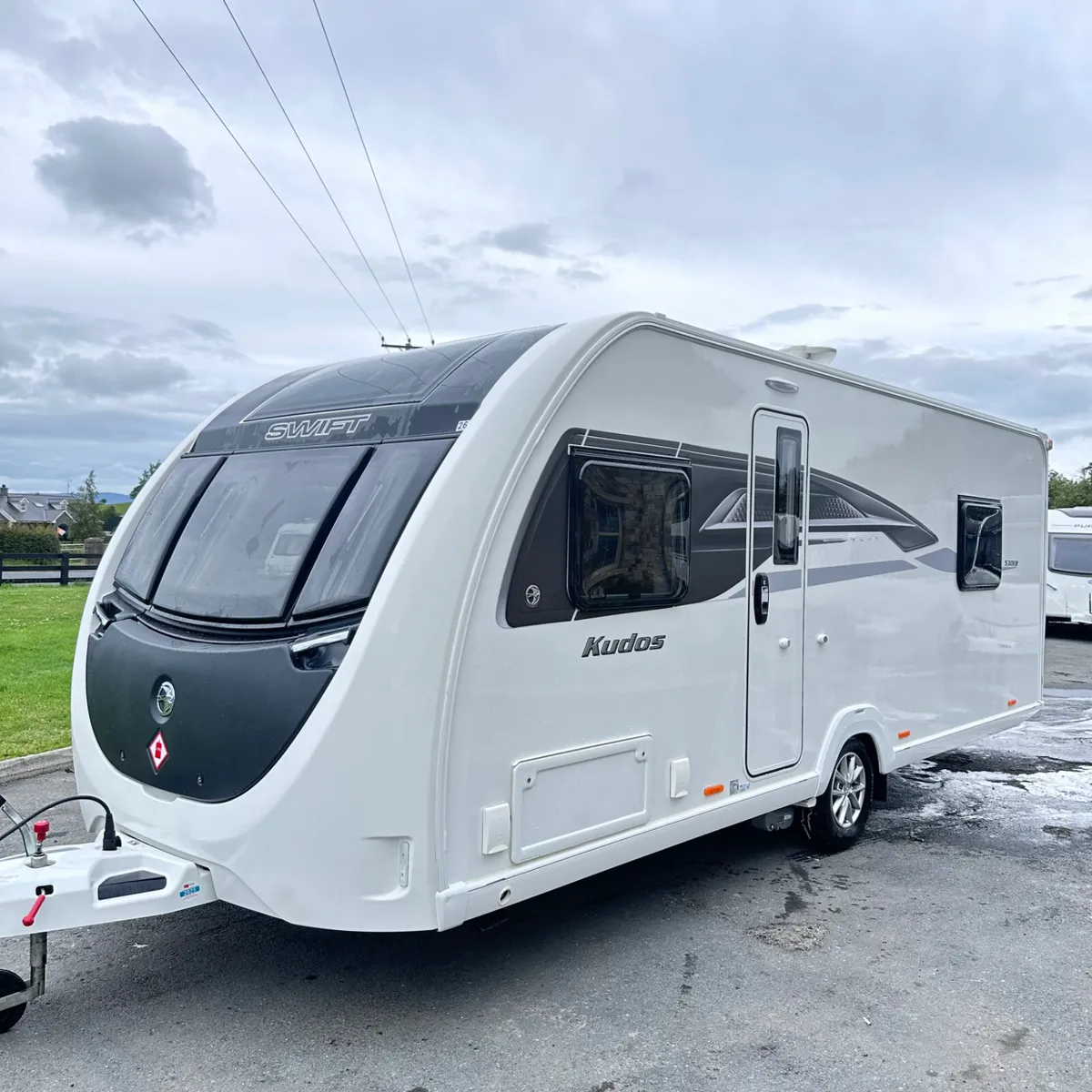 ✨STUNNING 2023 SWIFT KUDOS 4 BERTH ISLAND BED✨ - Image 1