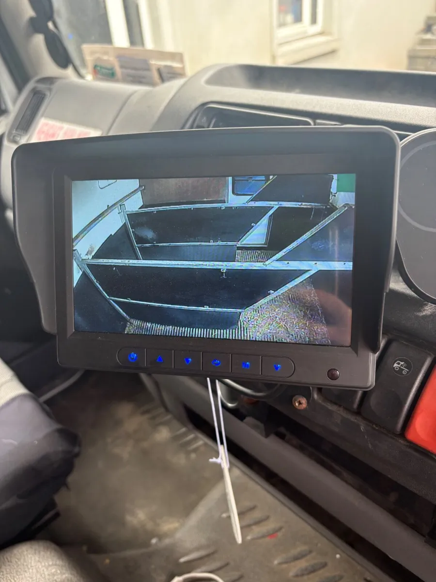 Horse Lorry 7.5 ready to sell - Image 4