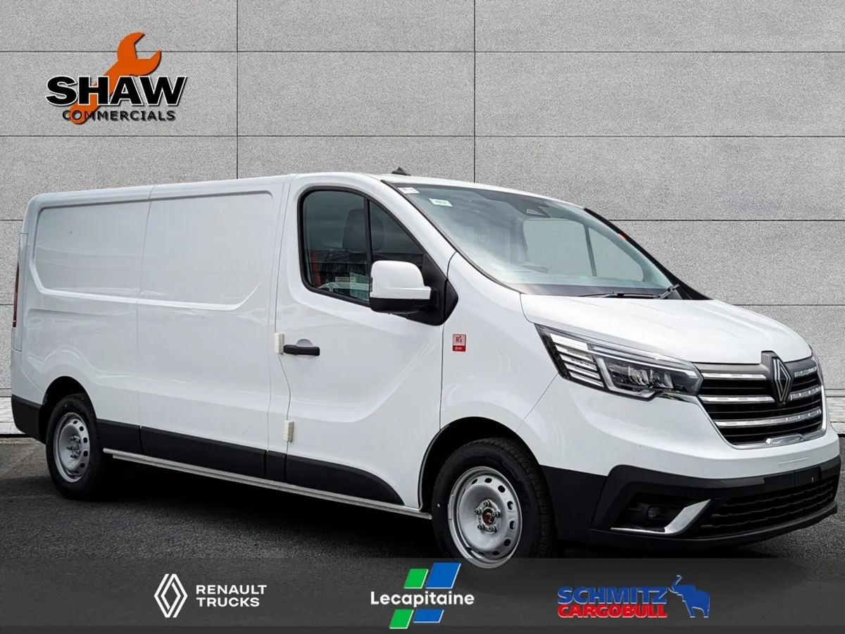 All New Renault  Trafic Red Edition - Image 2