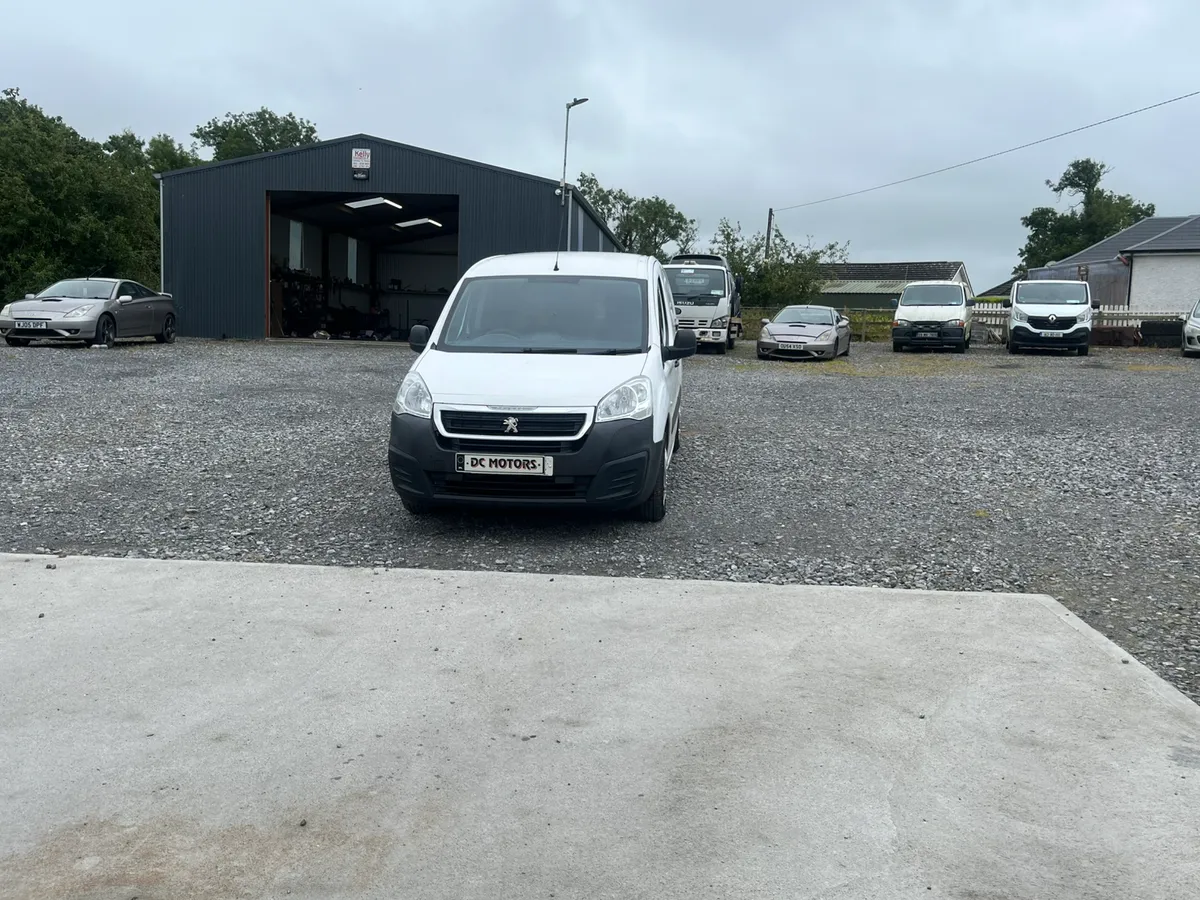 2017 peugeot partner 3 seater - Image 3