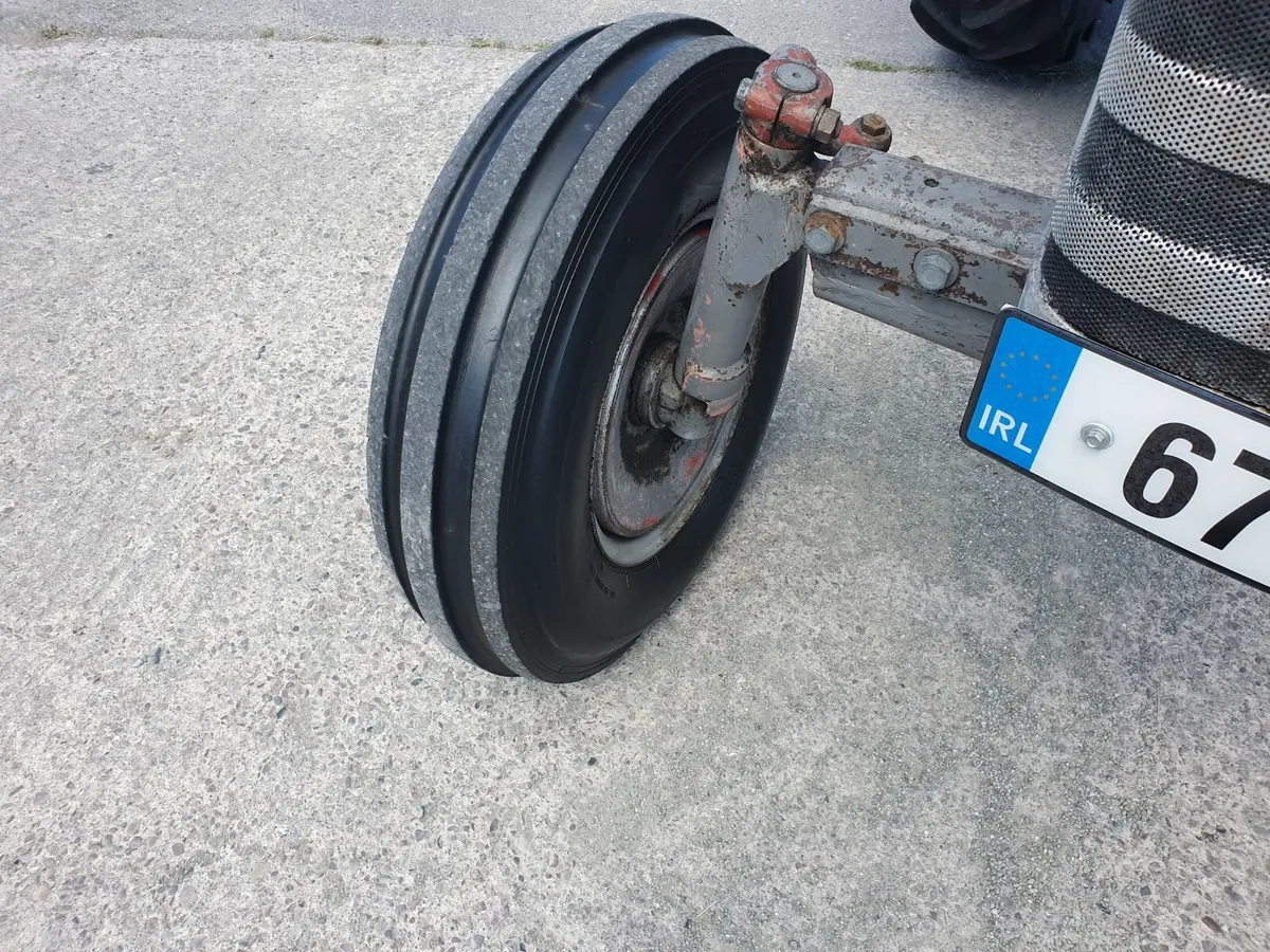 Massey Ferguson 175 - Image 2