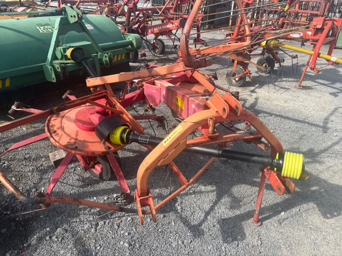 Lely lotus 300 tedder - Image 2