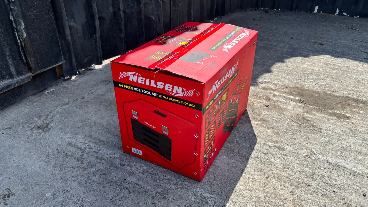 Neilsen 64 Piece Tool Set and box - Image 2