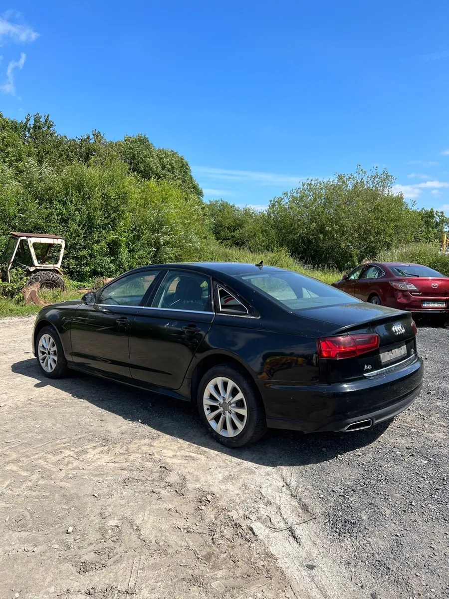 Breaking audi a6 2.0tdi c7 2016 cnha ly9b - Image 4