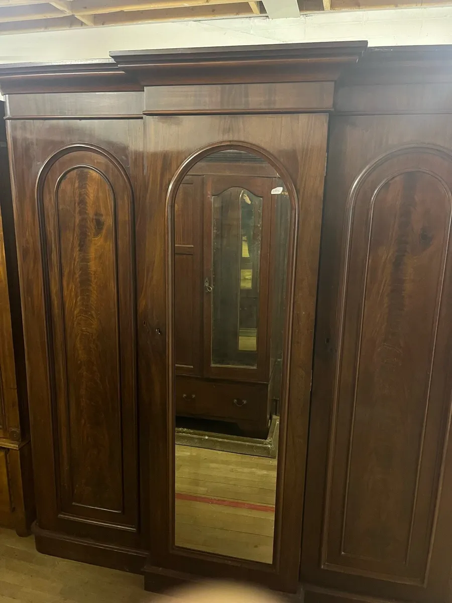 Variety of chairs, Couches,Wardrobes, Ornaments - Image 2