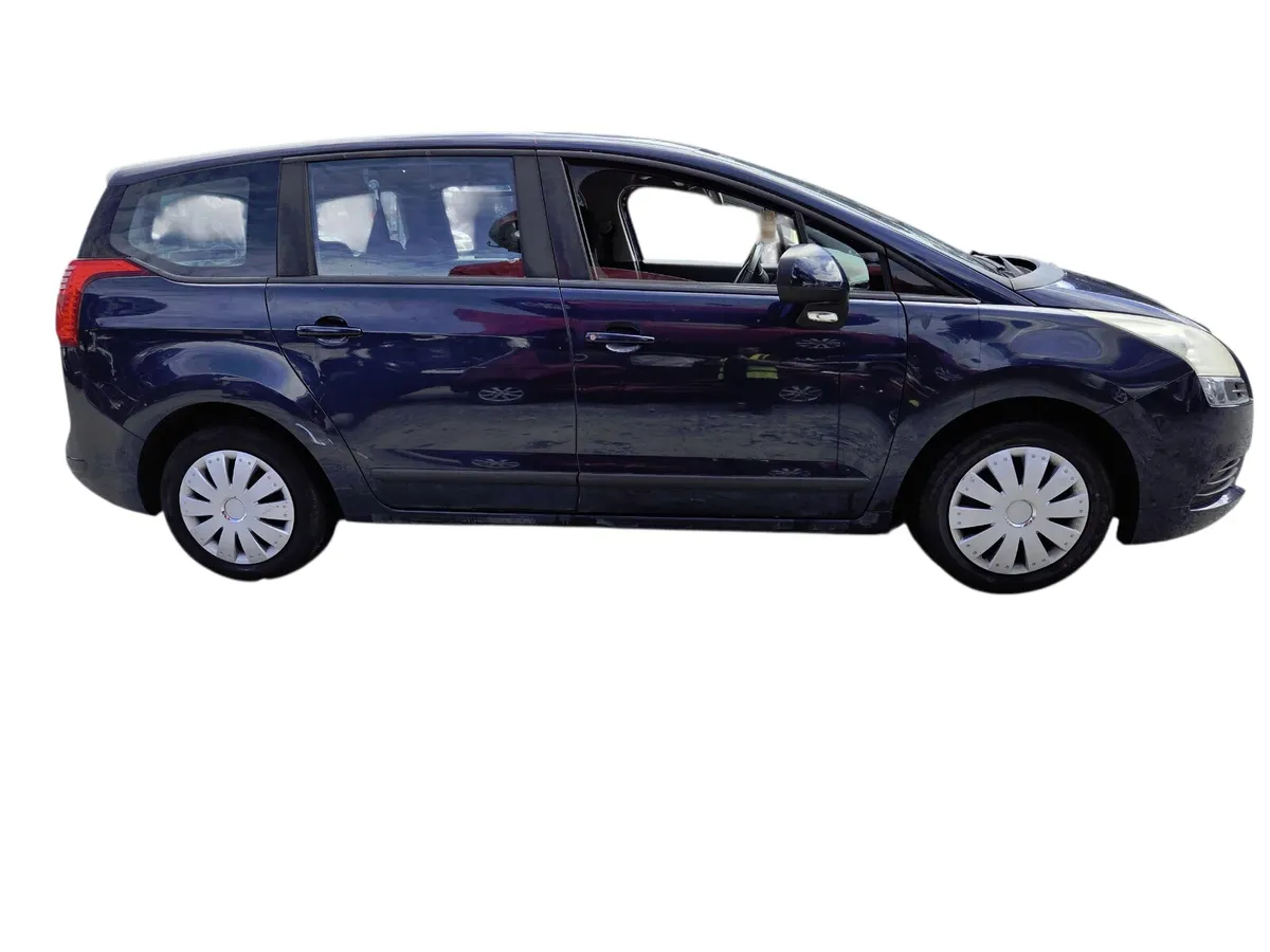 2010 PEUGEOT 5008 Breaking/Dismantling - Image 2