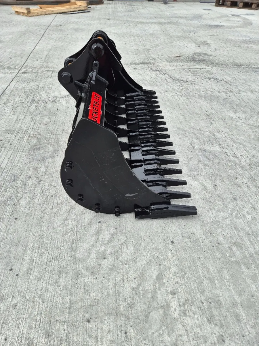 NEW XHD Lawn Rakes - Image 2